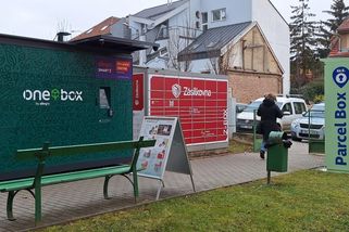 V interiérech a nenápadné. Města dostávají manuál, kam s výdejními boxy - Seznam Zprávy